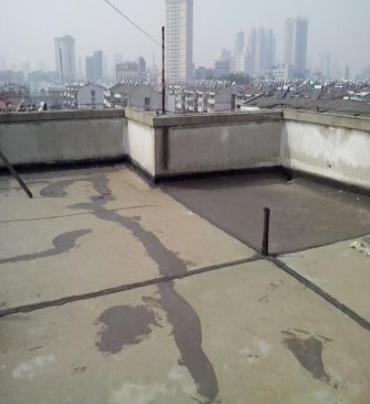 仙游漏水维修 楼顶漏水是什么原因，楼顶漏水维修方法是什么?
