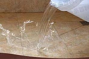 仙游漏水维修 免砸砖防水材料该如何施工